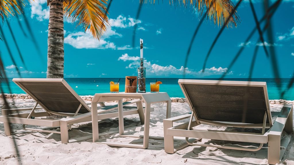 10 Unbelievably Cheap Caribbean Vacations You Can't Miss!