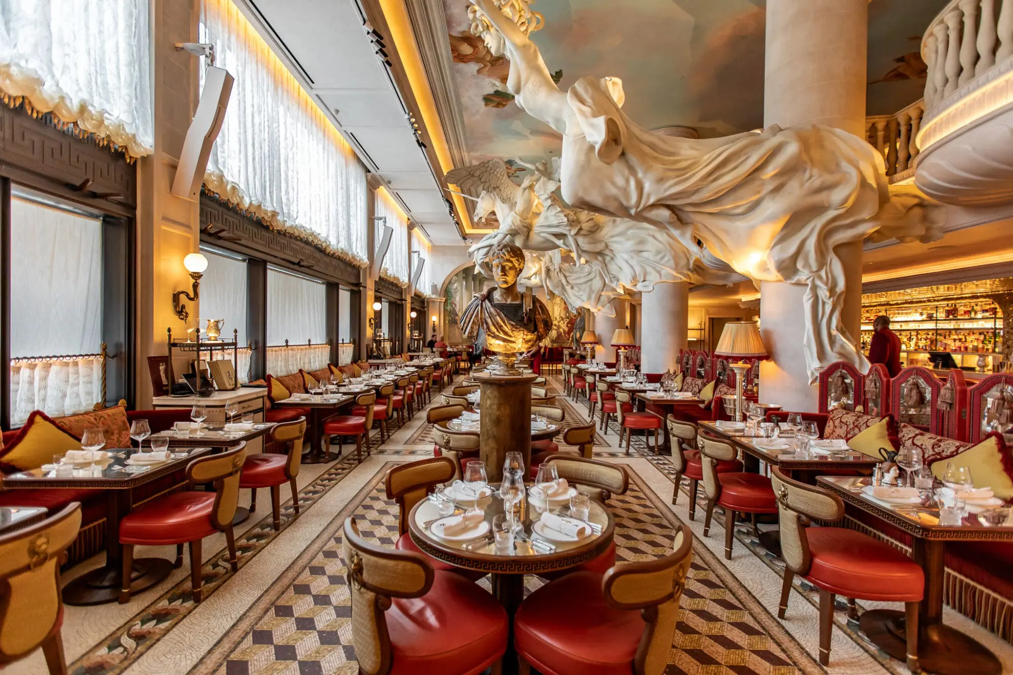 8 New London Restaurants That Deserve a Spot on Your List