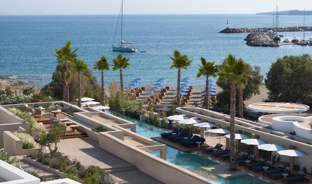 best hotels in Paros Island