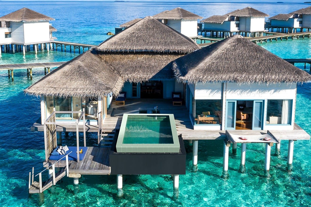 8 Best Hotels in Maldives That Must Be On Your Bucket List!