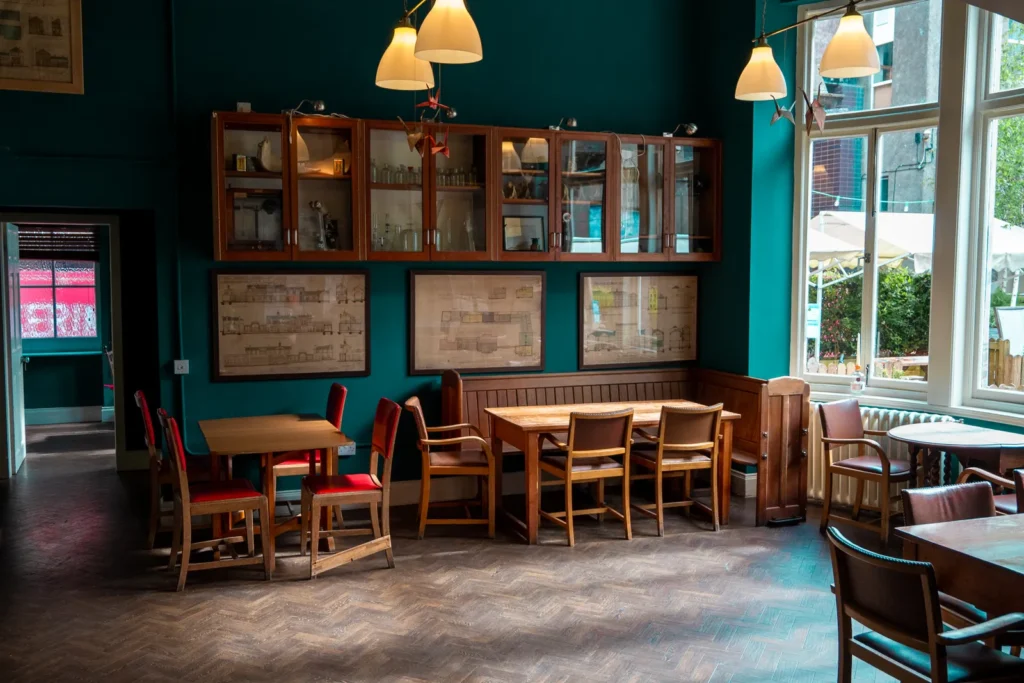 best pubs in Edinburgh