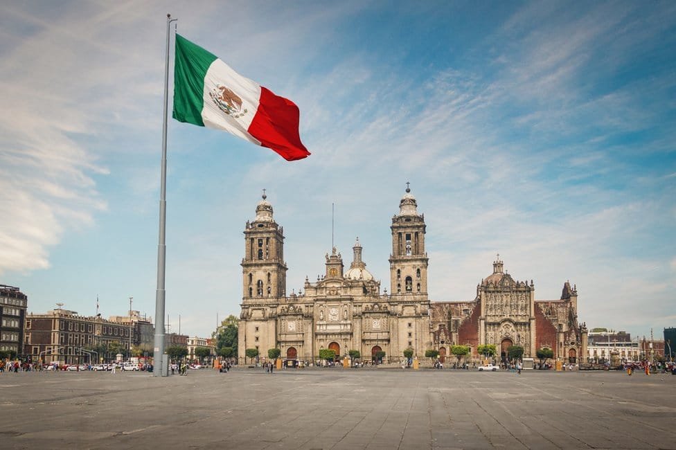 important landmarks in Mexico