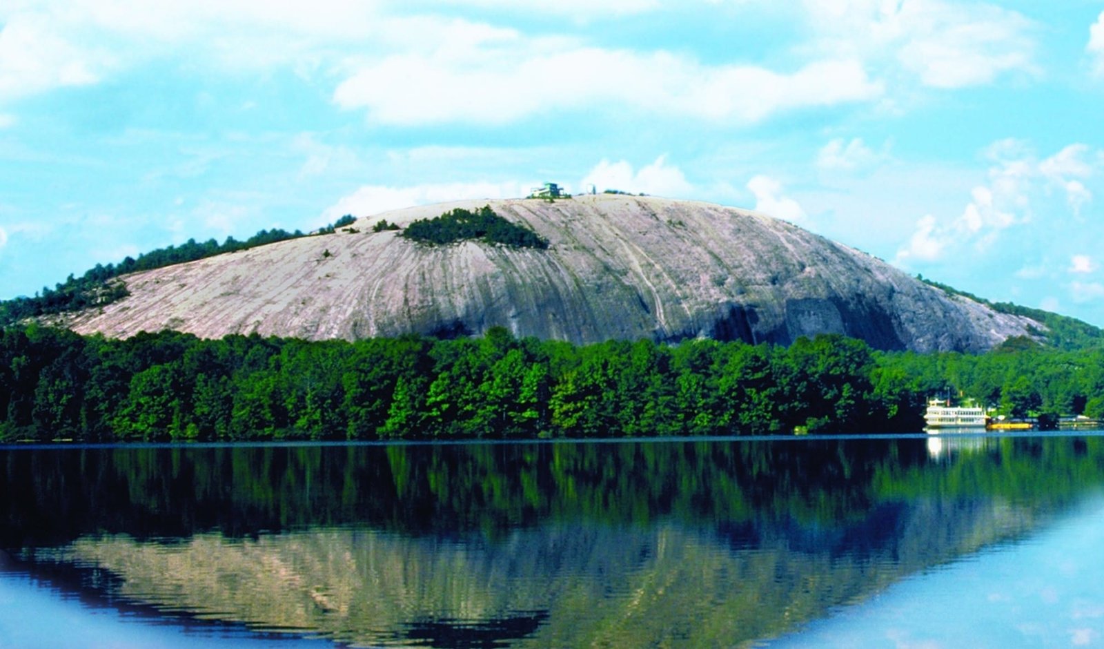 Stone Mountain Park, Georgia: What It Is, What’s Inside, and How to Plan a Visit Properly