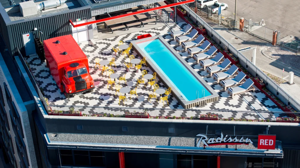 Radisson Red