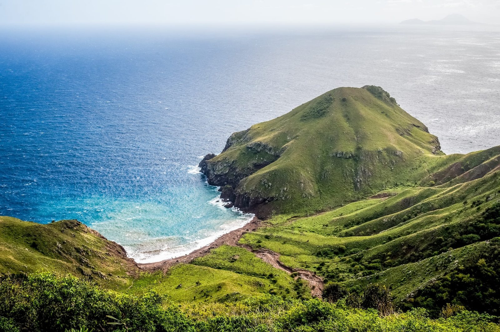 Saba: The Caribbean's Unspoiled Secret for Hikers & Divers
