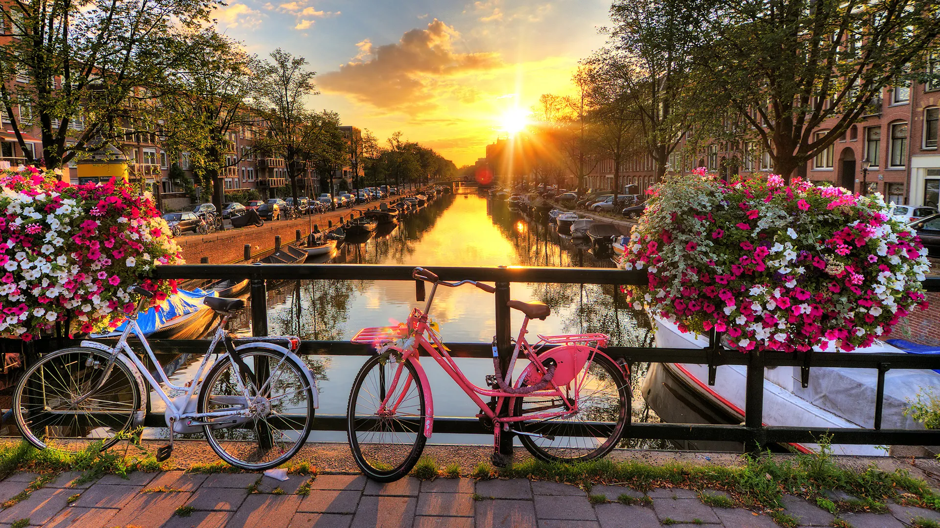 12 Best Places to Visit in May: Perfect Weather, Iconic Sights & Unforgettable Experiences