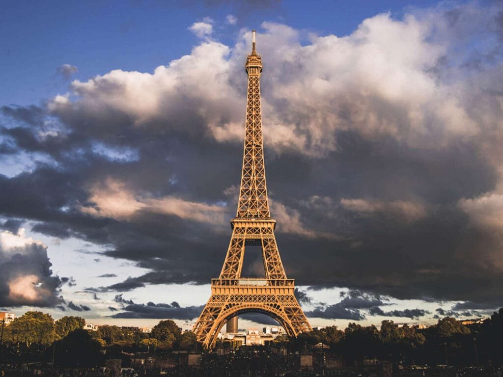 Paris Eiffel Tower Facts
