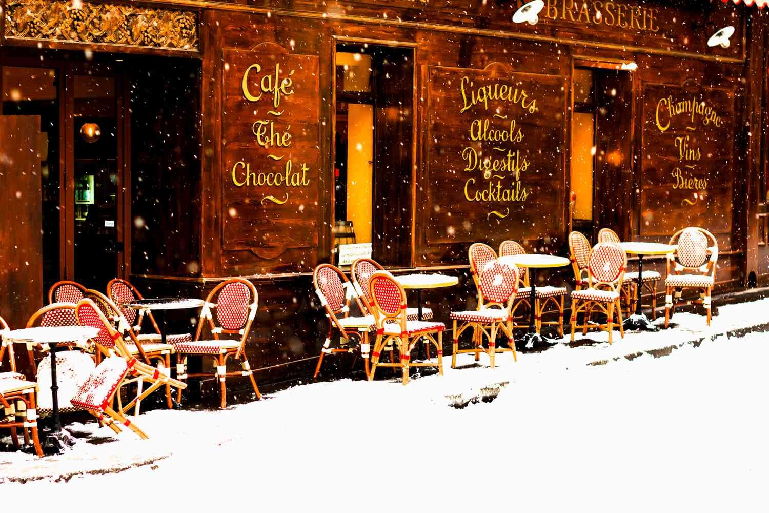 Winter in Paris: Weather, Festivals, Must-See Sights & Travel Tips