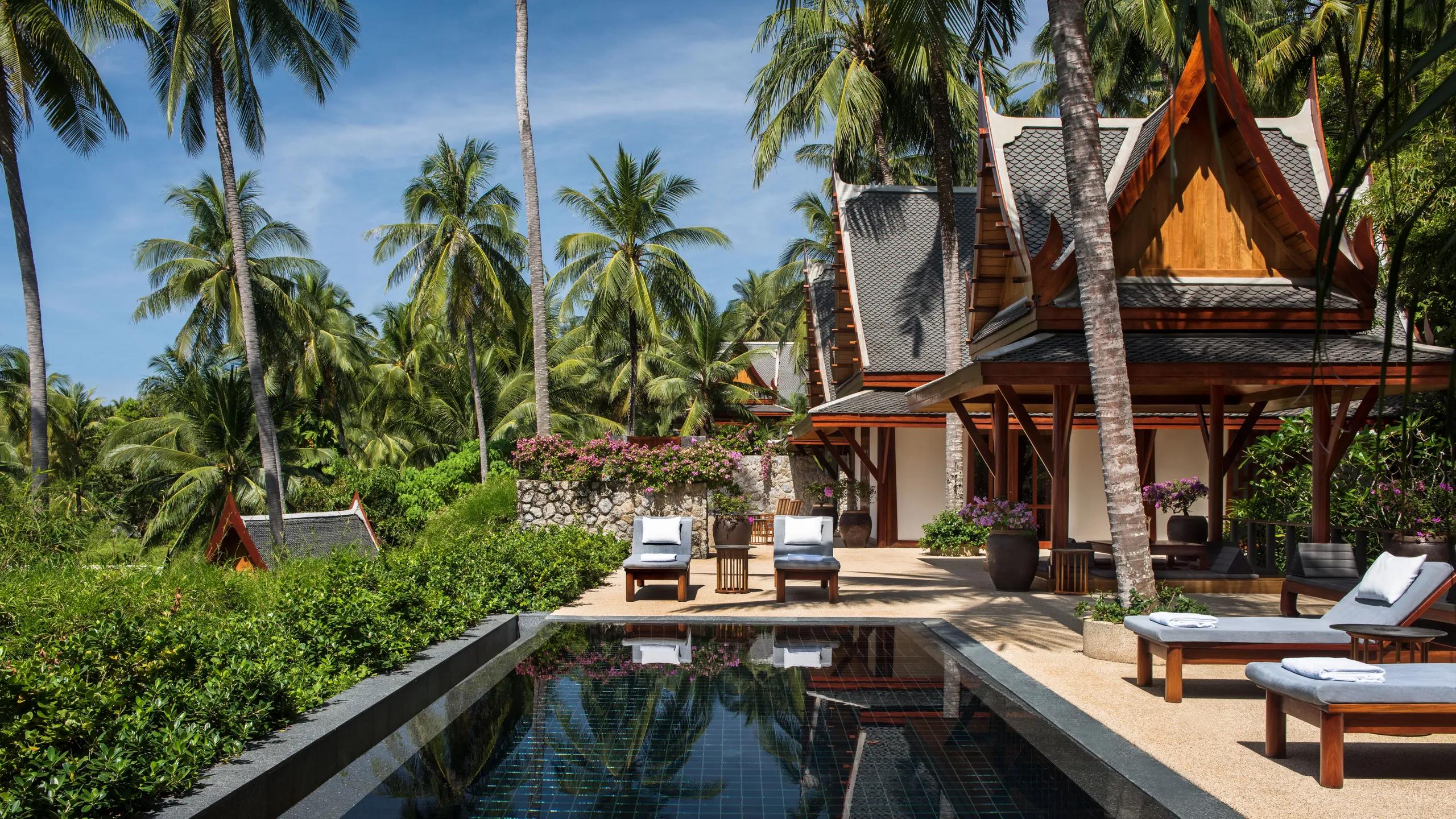 10 Best Hotels in Phuket for Luxury, Comfort, and Tropical Views