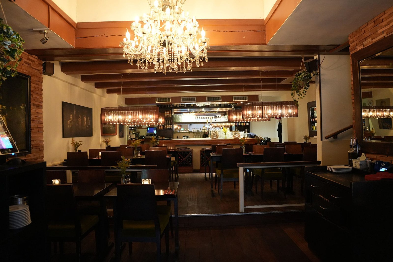 8 Best Amsterdam Restaurants for an Unforgettable Culinary Experience