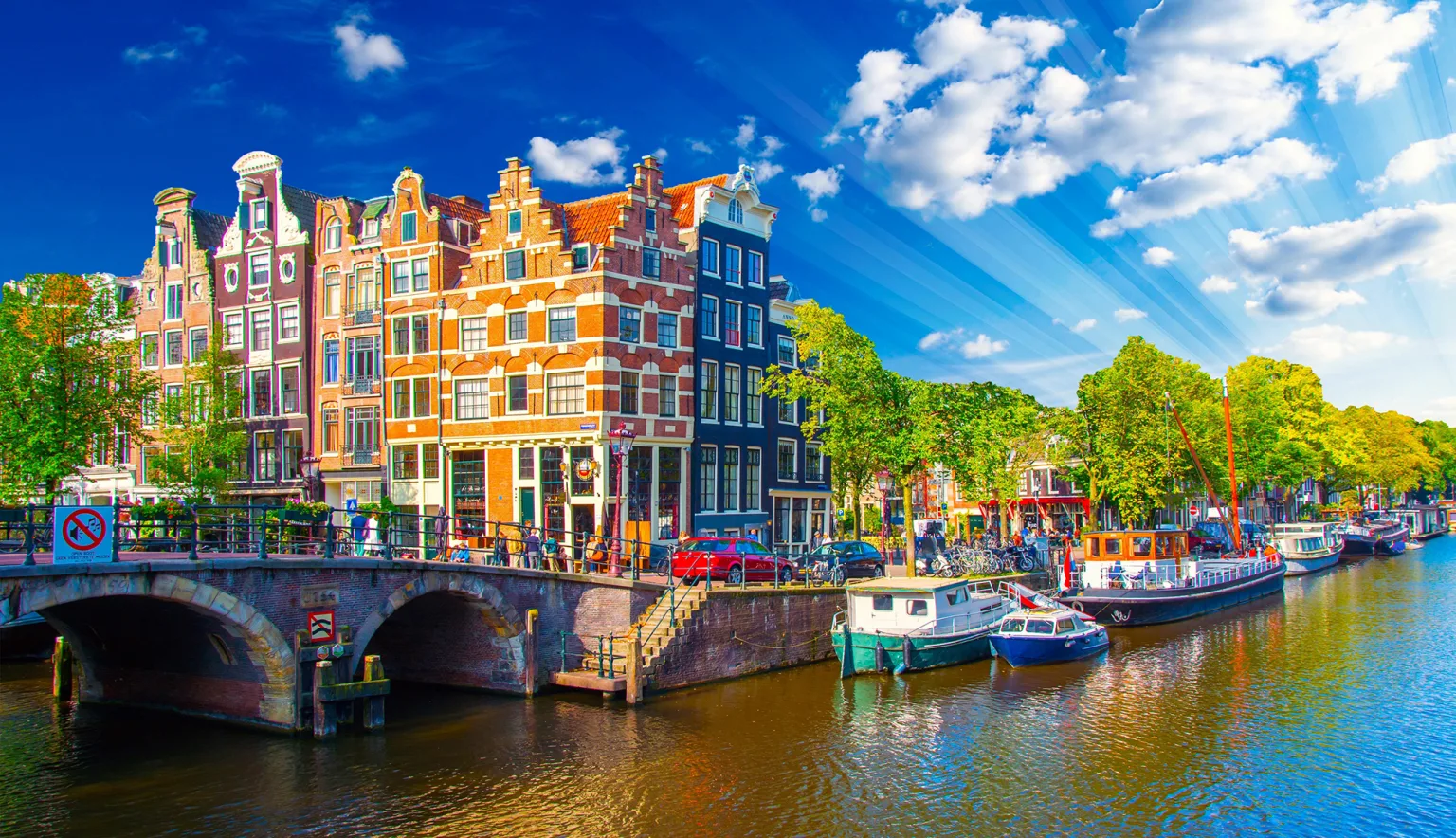 Amsterdam Vacation Guide: Best Things to Do, Stay, and Explore