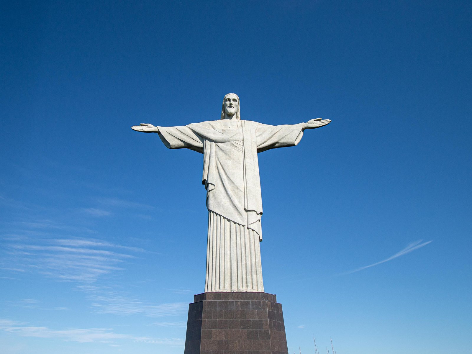 Brazil Travel Destinations: 9 Incredible Places & Essential Brazil Facts