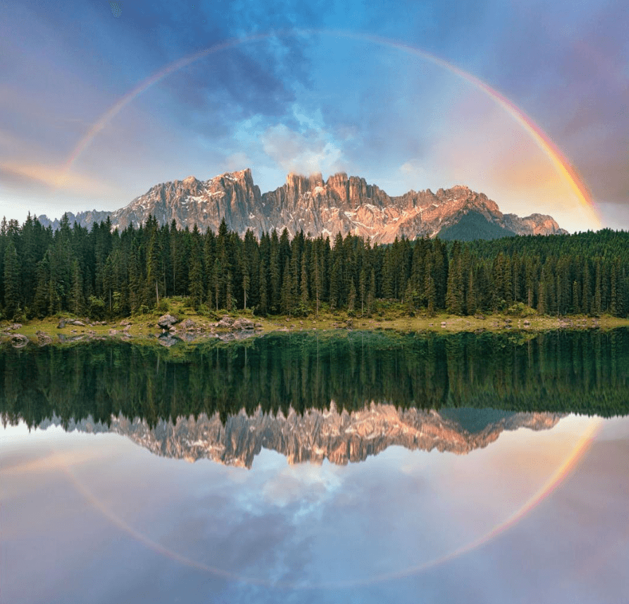 Lago di Carezza – The Rainbow Lake