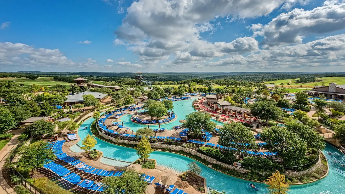 Lazy River Dallas Texas Guide: Best City of Dallas Water Parks & Family Spots