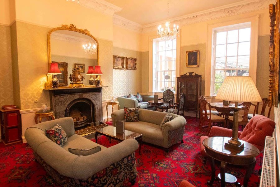 Castle Hotel DUBLIN