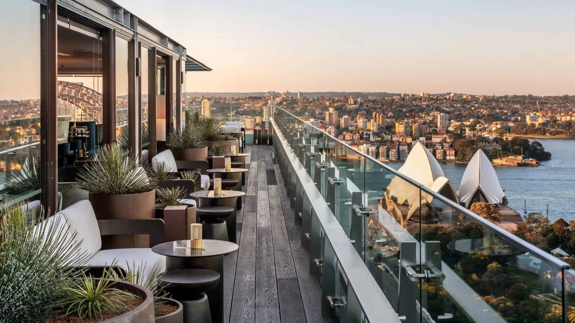 Best Places to Stay in Sydney Australia: Top Areas, Hotels & Travel Guide