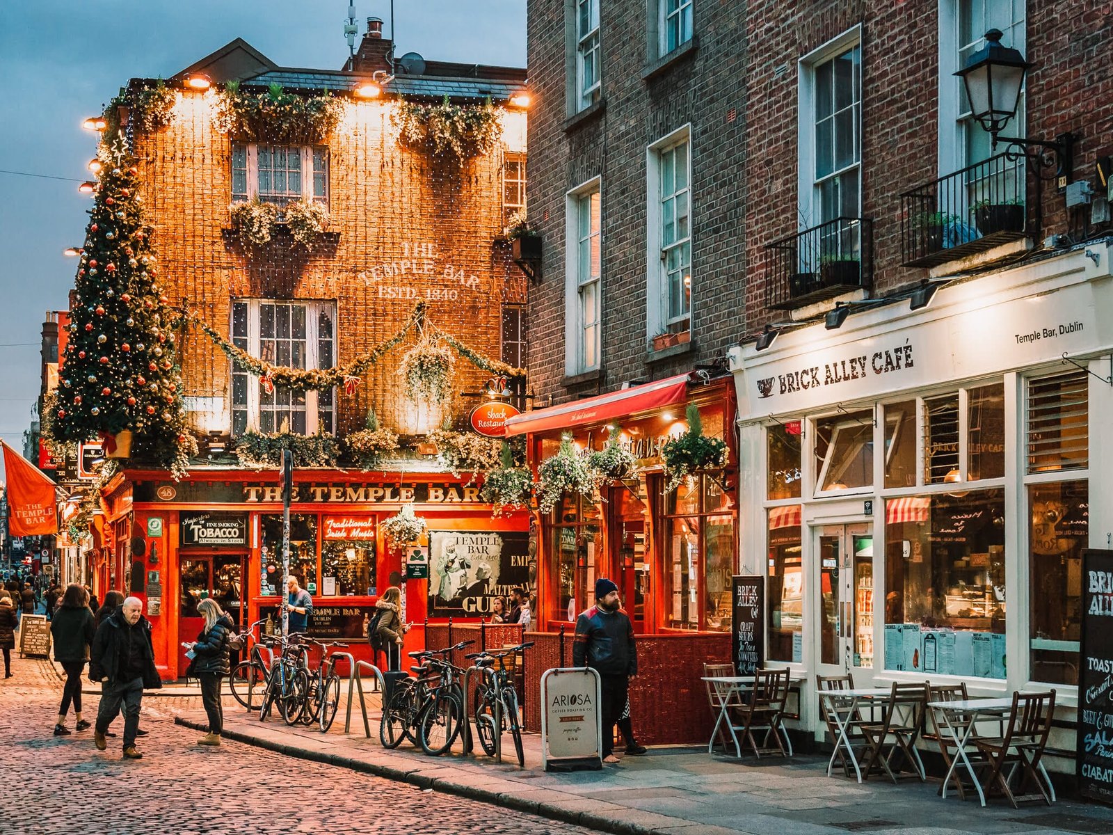 Where to Stay in Dublin Ireland for First Timers: Best Areas and Hotels